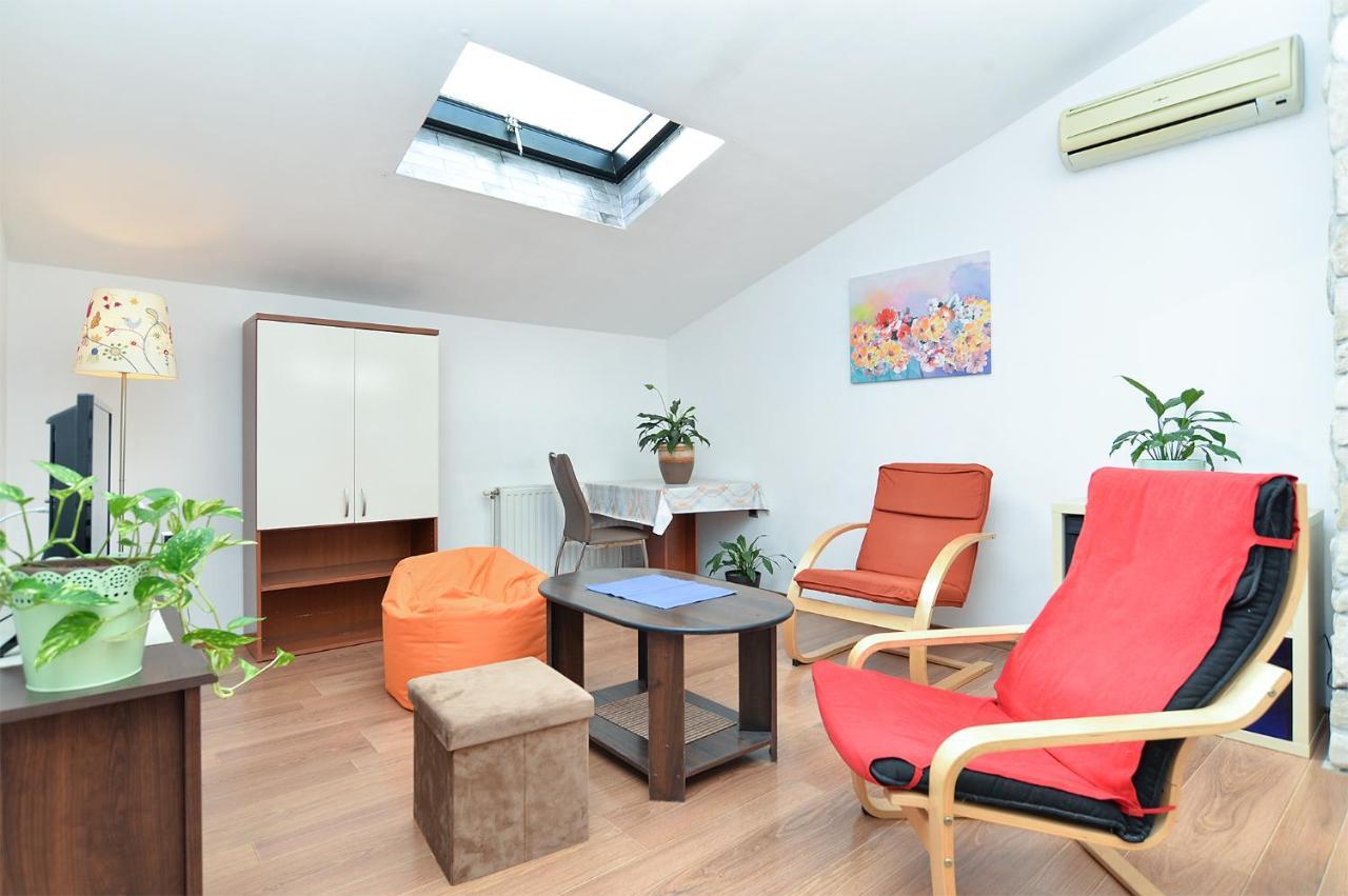 Apartment Puzar 295 Stinjan ภายนอก รูปภาพ