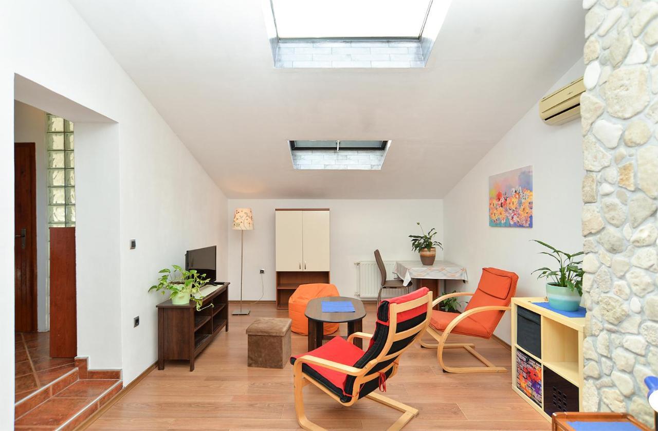 Apartment Puzar 295 Stinjan ภายนอก รูปภาพ