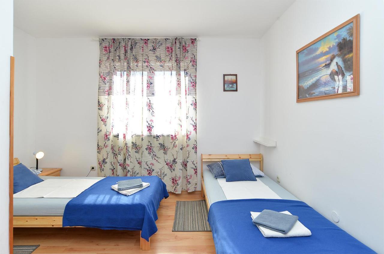 Apartment Puzar 295 Stinjan ภายนอก รูปภาพ