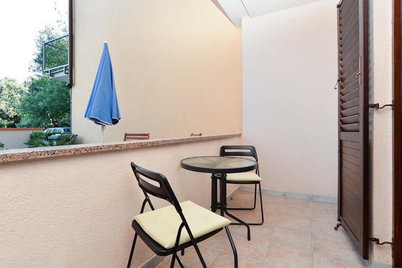 Apartment Puzar 295 Stinjan ภายนอก รูปภาพ