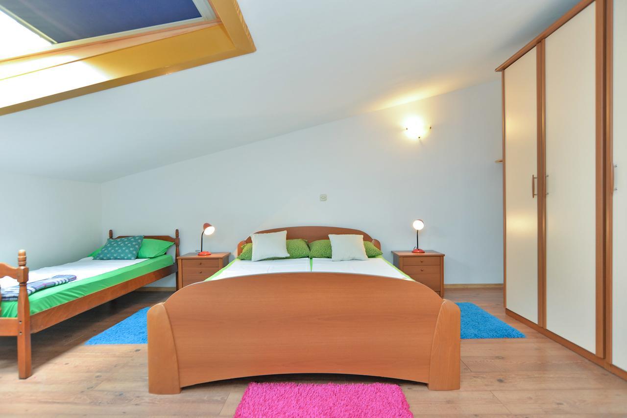 Apartment Puzar 295 Stinjan ภายนอก รูปภาพ